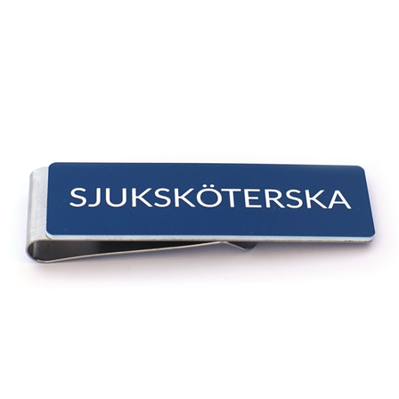 Namnskylt till sjukvården blåbakgrund och vit text