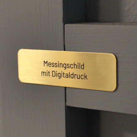 Kennzeichnungsschild aus Messing mit Druck
