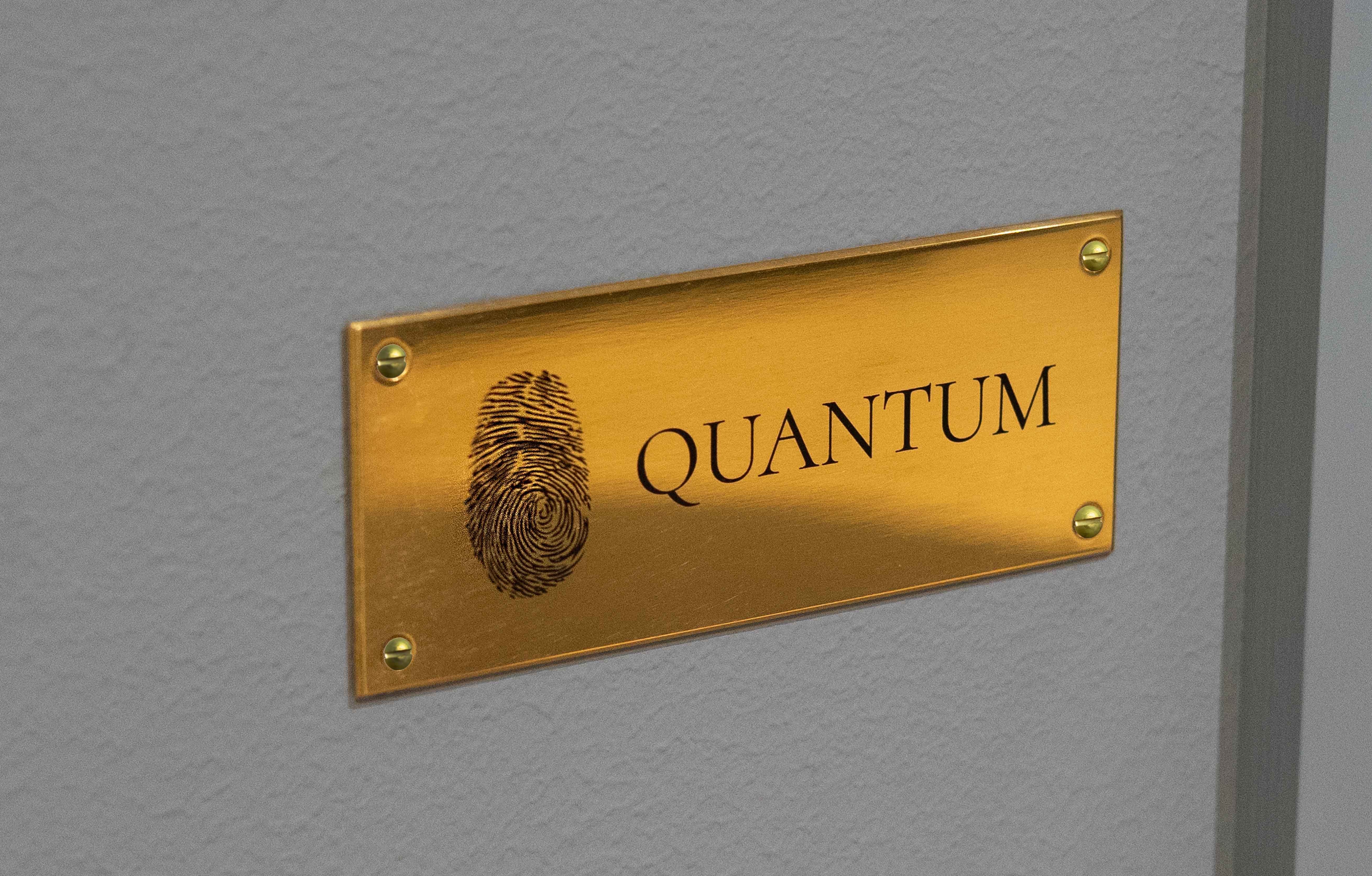 Plaque de porte en laiton brillant avec impression numérique