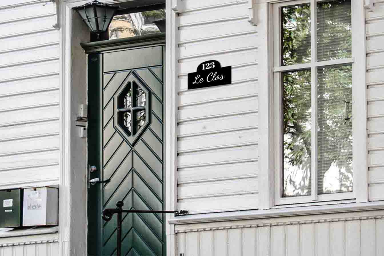 Plaque de maison personnalisée à fixer sur la façade