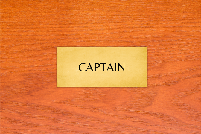 Personalised boat sign displaying the word 'Captain'