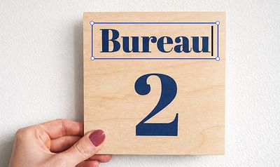 Plaque personnalisée que vous concevez dans l’outil Page Design